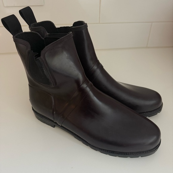 Cole Haan Womens Size 10 Dark Purple Chelsea Rain Boots Waterproof Pre Loved - Picture 4 of 6